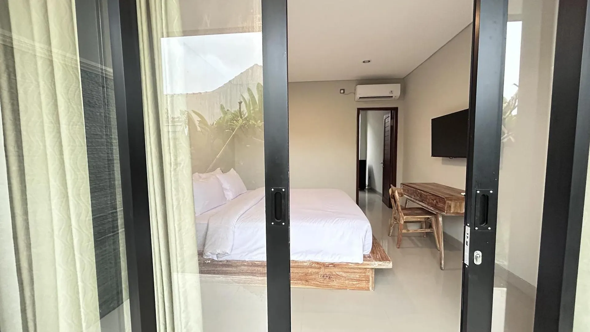 Sekar Tunjung Guest House Seminyak   Seminyak (Bali)