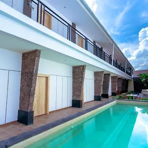 Lega Legi Town House By The Lavana Seminyak (Bali)